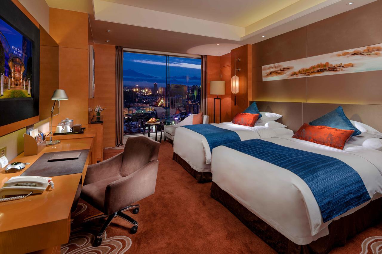 Felton Grand Hotel Chengdu Esterno foto