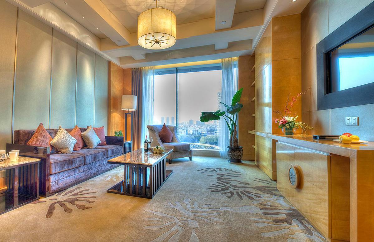 Felton Grand Hotel Chengdu Esterno foto